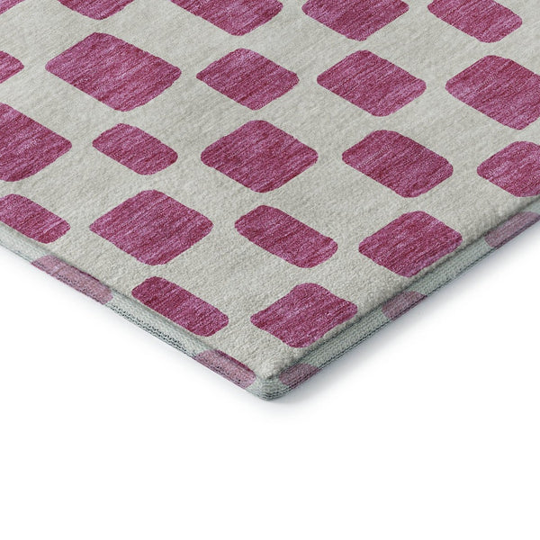 HomeRoots 5' X 8' Blush and Ivory Geometric Washable Area Rug – Stain Resistant, UV Protected for Modern Homes 669260