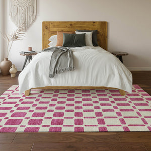 HomeRoots 10' X 14' Blush & Ivory Geometric Area Rug - Washable, UV-Protected, Ideal for Homes with Kids & Pets 669264