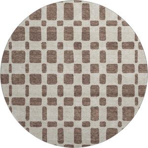 HomeRoots 8' Brown and Ivory Geometric Washable Round Rug - Durable, UV-Resistant, Perfect for High-Traffic Spaces! 669267