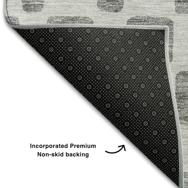 HomeRoots 5' X 8' Gray And Ivory Geometric Area Rug - Stain-Resistant, UV Protected, Easy Care for Modern Homes 669272