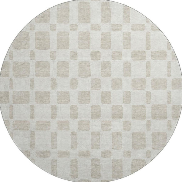 HomeRoots 8' Ivory and Beige Geometric Round Rug - Washable, UV-Protected, Durable for Active Homes & Kids 669279