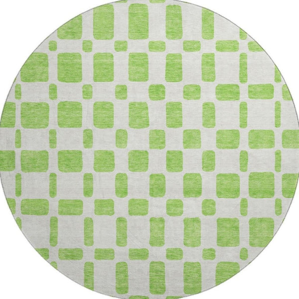 HomeRoots 8' Vibrant Lime Green and Ivory Geometric Round Rug - Washable, UV Protected for Family-Friendly Spaces 669285