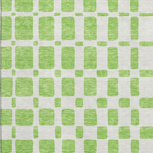 HomeRoots 8' X 10' Vibrant Lime Green and Ivory Geometric Area Rug - Washable, UV Protected, Pet-Friendly Decor 669286