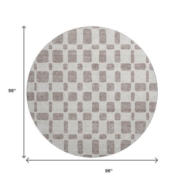 HomeRoots 8' Taupe and Ivory Geometric Round Rug – Washable, UV Protected, Perfect for High-Traffic Areas! 669315