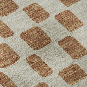 HomeRoots 8' Washable Terra Cotta & Beige Geometric Round Rug with UV Protection for Modern Homes & Patios 669327