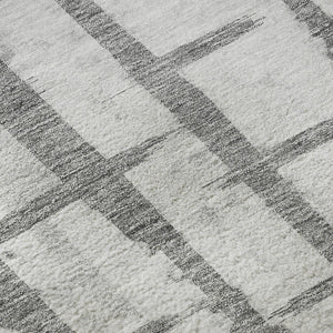 HomeRoots 5' x 8' Gray & Silver Striped Washable Area Rug with UV Protection - Stylish, Durable, Easy Care! 669362