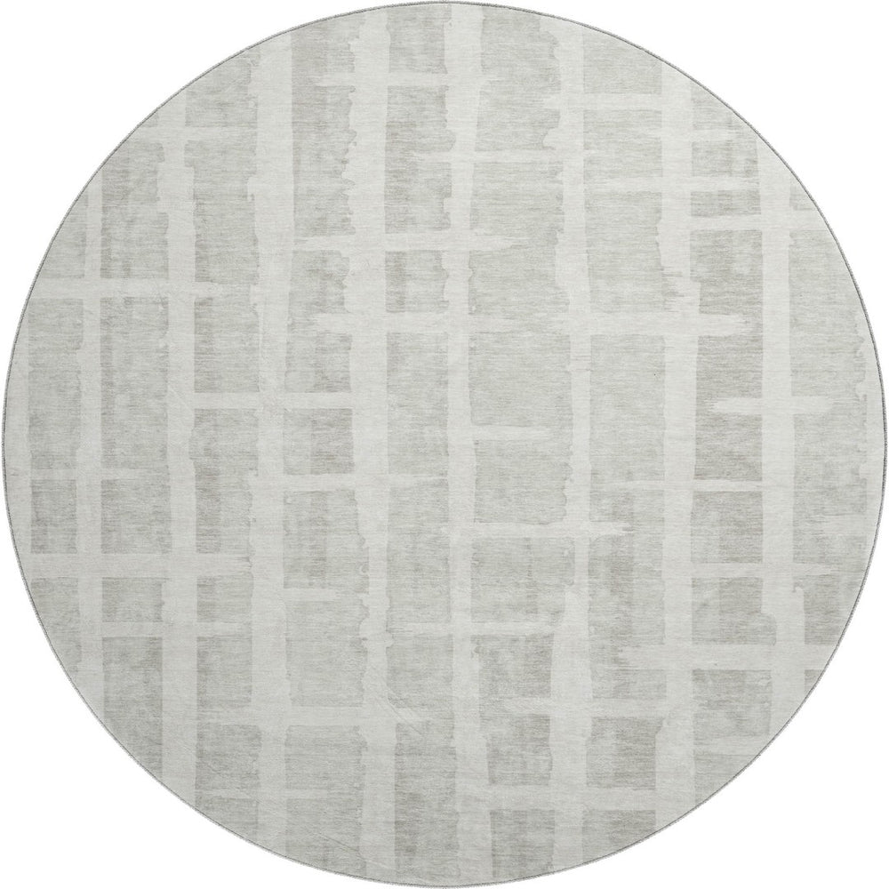 HomeRoots 8' Ivory and Beige Striped Washable Round Rug with UV Protection - Durable, Low-Maintenance Style for Any Space 669375