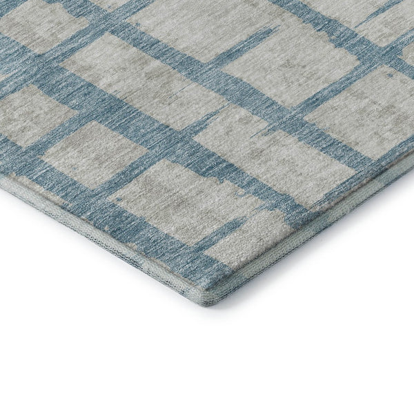HomeRoots 5' Sky Blue & Beige Striped Washable Area Rug - UV Protected, Stain Resistant, Family Friendly Charm 669398
