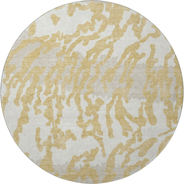 HomeRoots 8' Gold and Ivory Animal Print Round Rug - Washable, UV Protected, Stylish & Durable for Busy Homes 669435