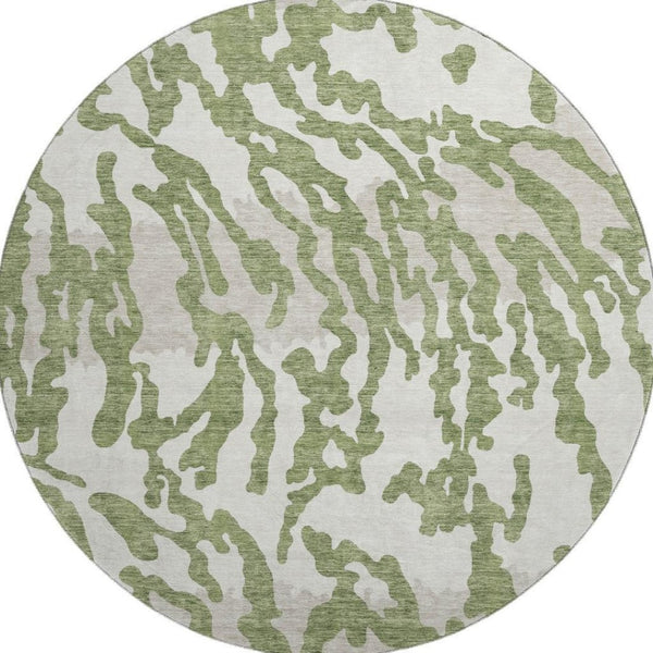 HomeRoots 8' Green and Ivory Animal Print Round Rug - Washable, UV Protected, Stain Resistant for Modern Homes 669447
