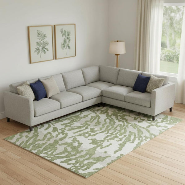 HomeRoots 8' X 10' Stylish Green & Ivory Animal Print Area Rug - Washable, UV-Protected, Durable & Low-Maintenance 669448