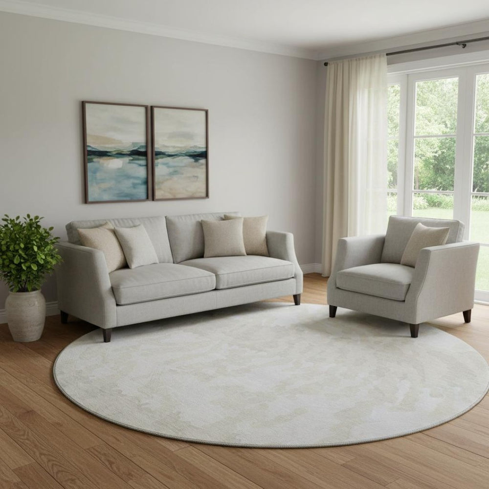 HomeRoots 8' Ivory and Beige Animal Print Round Rug - Washable, UV-Protected, Stylish & Durable for Any Space 669453