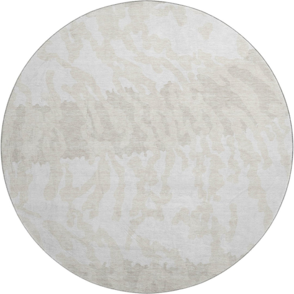 HomeRoots 8' Ivory and Beige Animal Print Round Rug - Washable, UV-Protected, Stylish & Durable for Any Space 669453