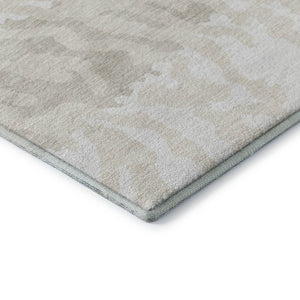 HomeRoots 8' Ivory and Beige Animal Print Round Rug - Washable, UV-Protected, Stylish & Durable for Any Space 669453