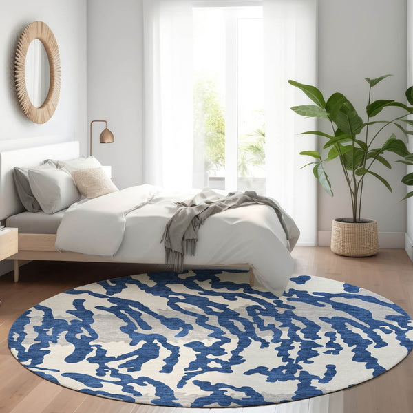 HomeRoots 8' Navy Blue & Ivory Animal Print Round Rug - Washable, UV Protected, Durable & Stain Resistant! 669459