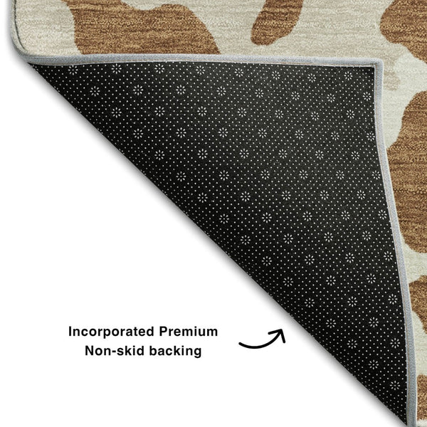 HomeRoots 5' X 8' Versatile Washable Animal Print Rug in Rust and Ivory - Stain Resistant, UV Protected, Durable 669464
