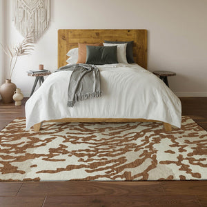 HomeRoots 5' X 8' Versatile Washable Animal Print Rug in Rust and Ivory - Stain Resistant, UV Protected, Durable 669464