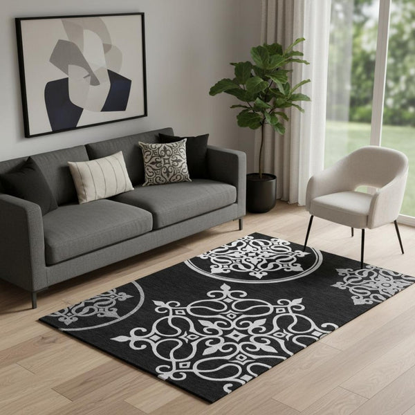 HomeRoots 5' X 8' Black And Ivory Floral Medallion Washable Area Rug - Durable, Stylish & UV Protected Design 669500