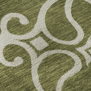 HomeRoots 8' Elegant Olive Green Floral Medallion Round Rug - Washable, Durable, UV Protected for Homes 669537