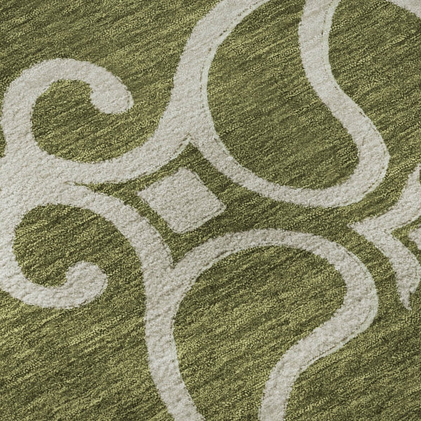 HomeRoots 8' Elegant Olive Green Floral Medallion Round Rug - Washable, Durable, UV Protected for Homes 669537