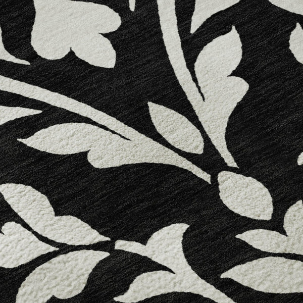 HomeRoots 8' Black and Ivory Floral Washable Round Rug - UV Protected, Durable, Easy-Clean for Family Spaces 669585