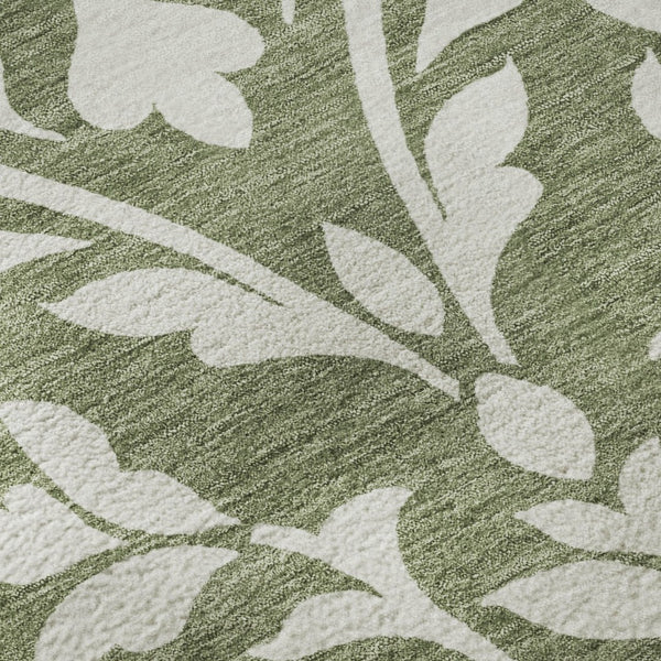 HomeRoots 8' Fern Green & Beige Floral Round Washable Rug - Durable, UV-Protected, Perfect for High-Traffic Areas 669597