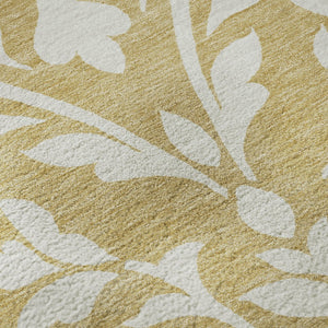 HomeRoots 8' Gold and Ivory Floral Round Rug - Washable, UV-Protected, Stain Resistant for Stylish Durability 669603