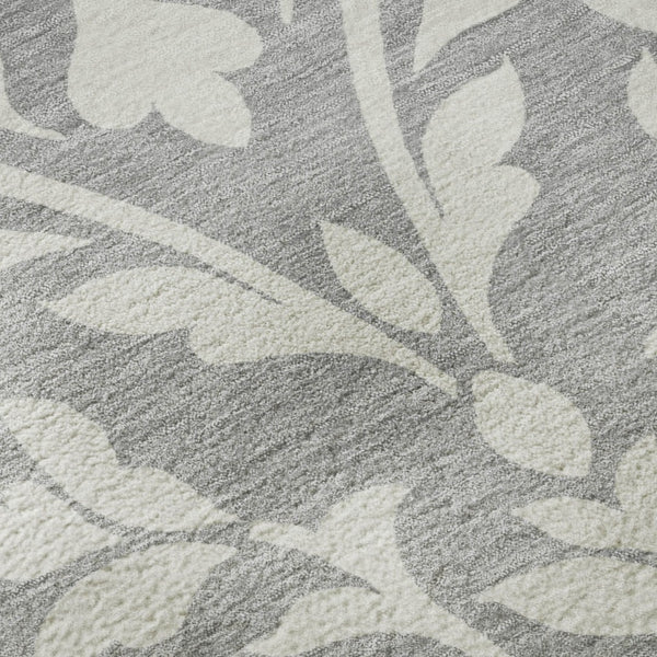 HomeRoots 8' Gray And Ivory Floral Area Rug - Durable, Washable, UV Protected for High-Traffic Spaces & Kids 669609