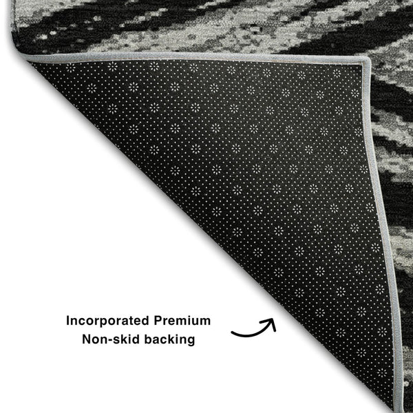 HomeRoots 8' Washable Black and Gray Abstract Round Rug with UV Protection - Durable, Stylish, Pet-Friendly Design 669675