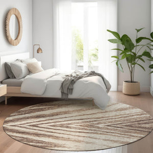 HomeRoots 8' Brown and Beige Abstract Round Rug - Washable, UV Protected, Soft Polyester for Modern Spaces 669693