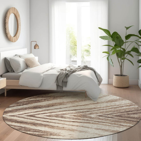 HomeRoots 8' Brown and Beige Abstract Round Rug - Washable, UV Protected, Soft Polyester for Modern Spaces 669693