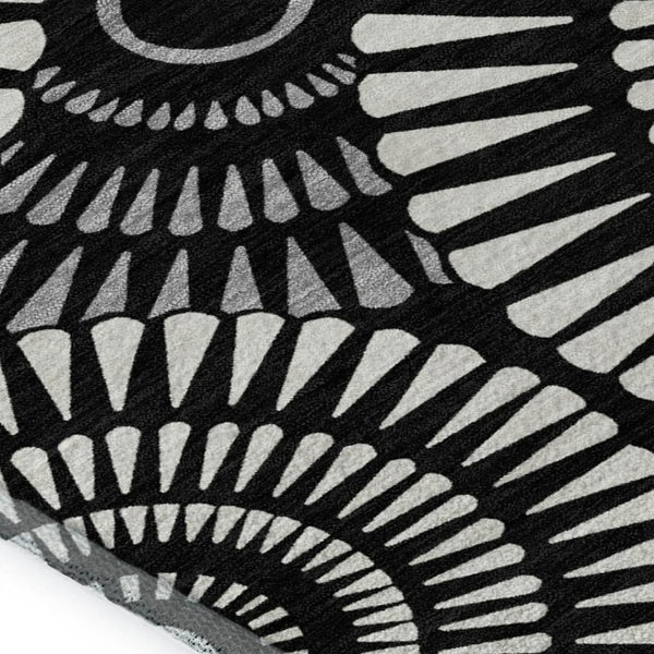HomeRoots 10' X 14' Black And Ivory Geometric Area Rug - Washable, Durable, UV Protected for High Traffic Homes 669757
