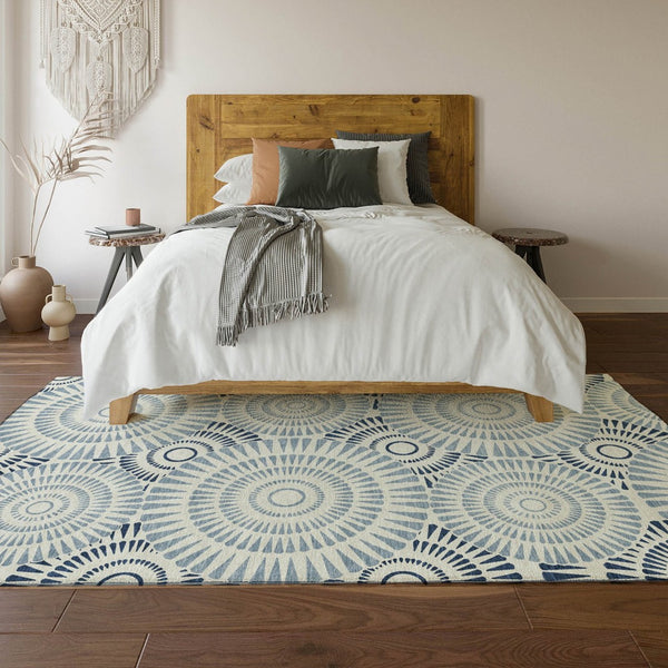 HomeRoots 5' X 8' Blue and Ivory Geometric Washable Area Rug - Stylish, Durable, UV Protected for Busy Homes 669759