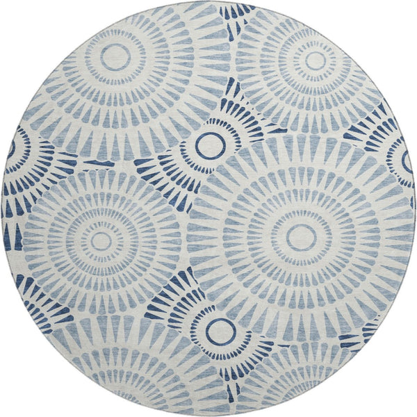 HomeRoots 8' Blue and Ivory Geometric Round Rug - Washable, UV-Protected, Perfect for Homes with Kids & Pets! 669760