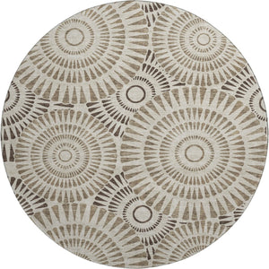 HomeRoots 8' Brown and Beige Geometric Washable Round Rug - Durable, UV-Protected, and Perfect for Any Space! 669766