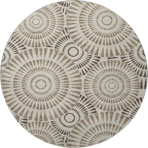 HomeRoots 8' Brown and Beige Geometric Washable Round Rug - Durable, UV-Protected, and Perfect for Any Space! 669766