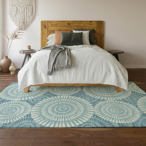 HomeRoots 5' X 8' Teal and Ivory Geometric Area Rug - Washable, UV Protected, Durable for Busy Homes & Stylish Spaces 669819