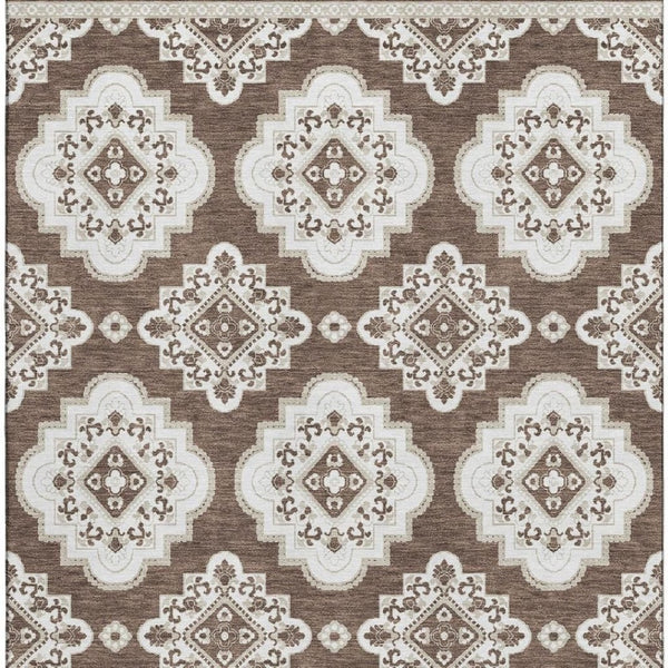 HomeRoots 5' X 8' Brown And Beige Medallion Area Rug - Washable, UV Protected, Durable & Stylish for Any Room 669843