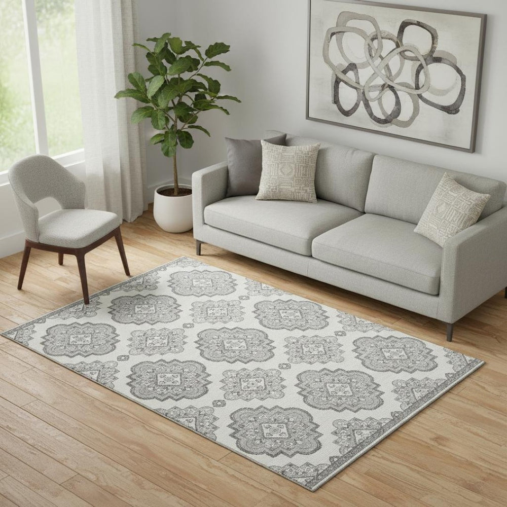 HomeRoots 5' X 8' Gray and Ivory Medallion Area Rug - Washable, UV Protected, Stain-Resistant, Durable Design 669855