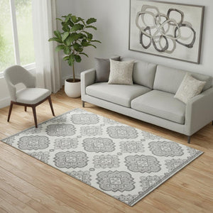 HomeRoots 5' X 8' Gray and Ivory Medallion Area Rug - Washable, UV Protected, Stain-Resistant, Durable Design 669855