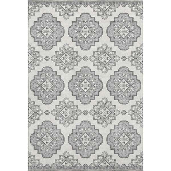 HomeRoots 5' X 8' Gray and Ivory Medallion Area Rug - Washable, UV Protected, Stain-Resistant, Durable Design 669855