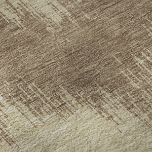 HomeRoots 8' Brown and Beige Chevron Round Rug - Washable, UV Protected, Durable & Stylish for Any Space 669940
