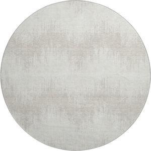 HomeRoots 8' Ivory and Beige Chevron Washable Round Rug - Stylish, Durable, UV-Protected for High-Traffic Areas 669964