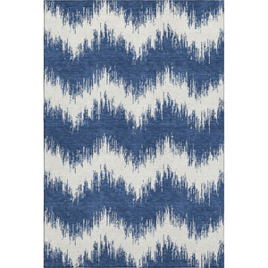 HomeRoots 5' X 8' Navy Blue Chevron Area Rug - Washable, UV Protected, Stain-Resistant for High-Traffic Homes 669969