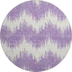 HomeRoots 8' Bold Purple and Ivory Chevron Washable Round Rug with UV Protection for High-Traffic Areas 669988