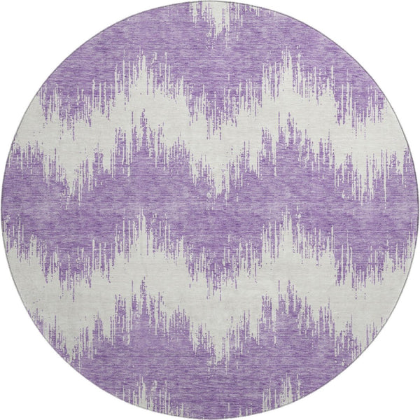 HomeRoots 8' Bold Purple and Ivory Chevron Washable Round Rug with UV Protection for High-Traffic Areas 669988