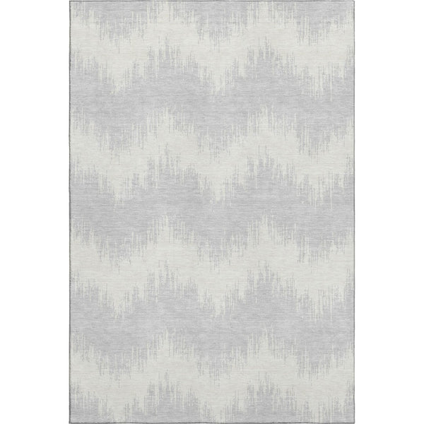HomeRoots 5' X 8' Silver and Ivory Chevron Area Rug – Modern, Washable, UV-Protected & Stain-Resistant Design 669993