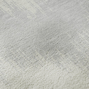 HomeRoots 8' Silver And Ivory Chevron Round Rug – Washable, UV Protected, Durable Design for High-Traffic Areas 669994