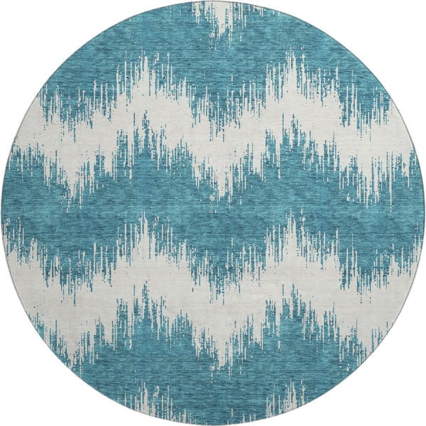 HomeRoots 8' Teal And Ivory Chevron Round Rug - Washable, UV-Protected, Stain-Resistant for Stylish Spaces! 670012