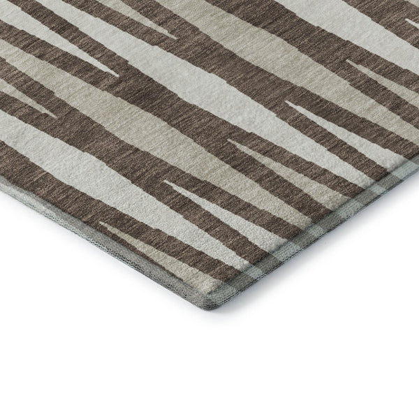 HomeRoots 8' X 10' Brown & Ivory Geometric Area Rug - Washable, UV-Protected, Stain-Resistant for Modern Homes 670037